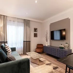 Be Mate Colosseo Apartment