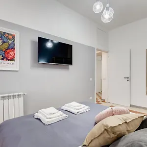 L&l Cozy 2-bdr In San Giovanni District Apartment